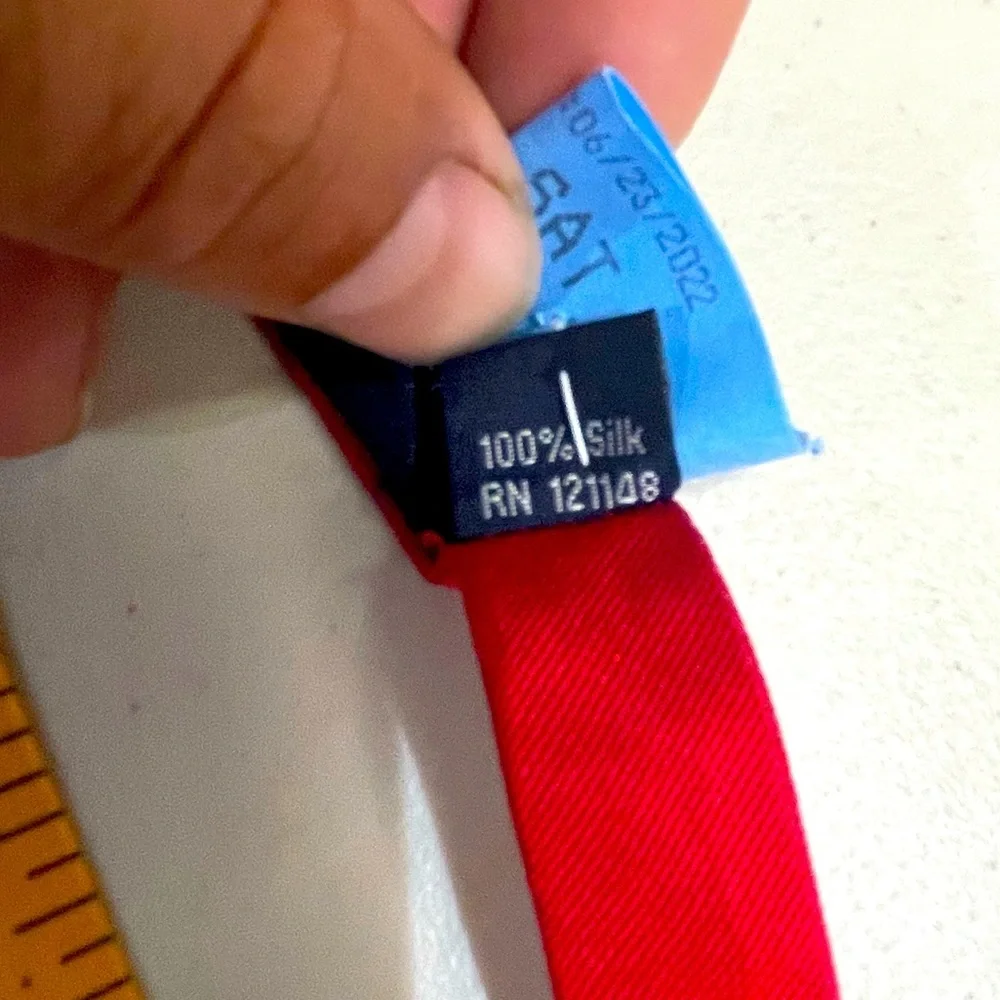 Fire Engine RED Tommy Hilfiger 100 % silk Bow Tie